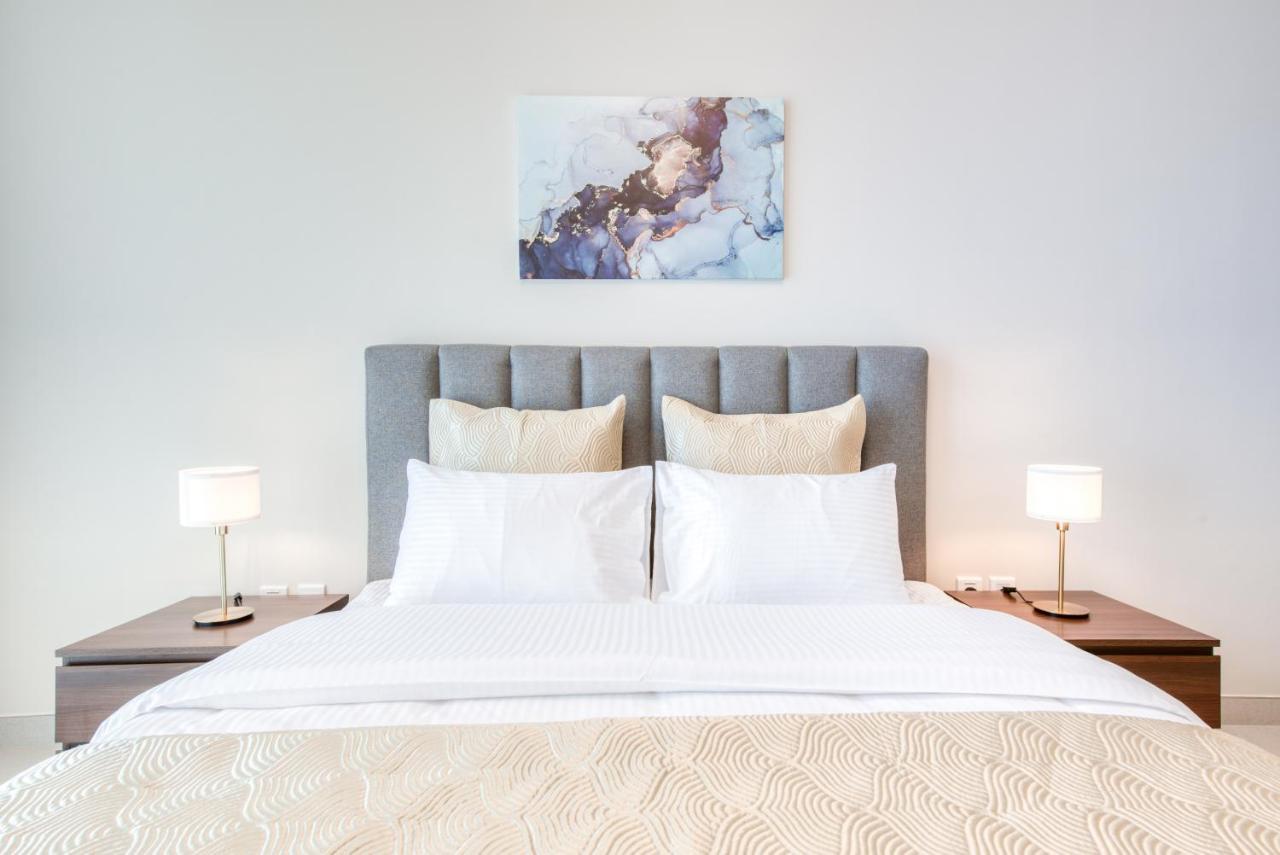 Sol Living - Sol Avenue Appartement Dubai Buitenkant foto