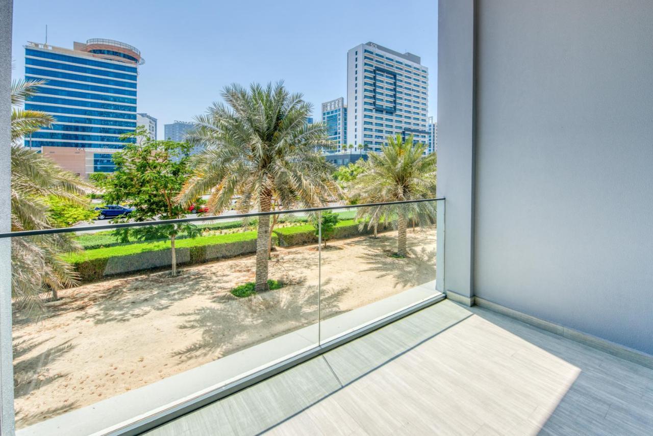 Sol Living - Sol Avenue Appartement Dubai Buitenkant foto