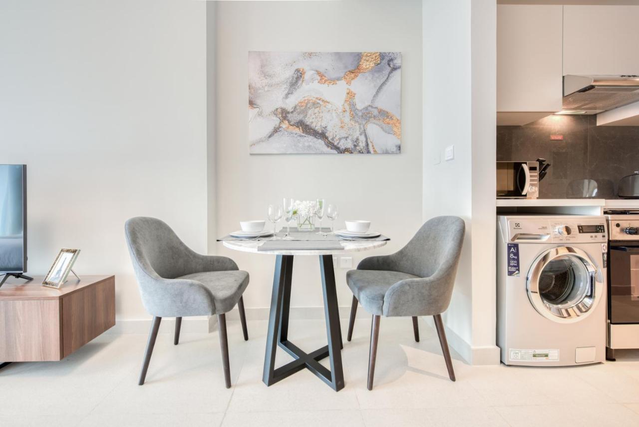 Sol Living - Sol Avenue Appartement Dubai Buitenkant foto