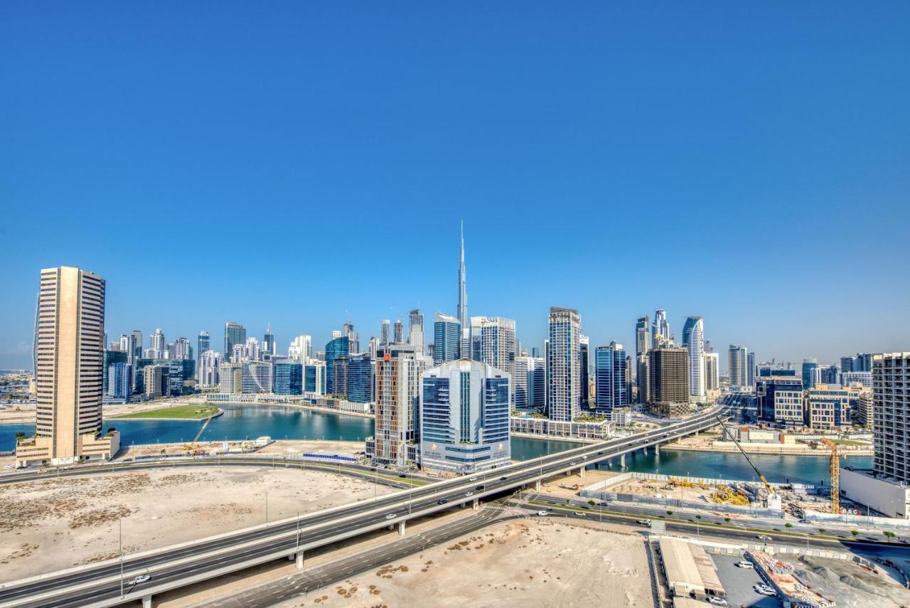 Sol Living - Sol Avenue Appartement Dubai Buitenkant foto